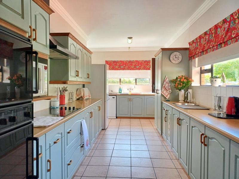3 Bedroom Property for Sale in Reebok Western Cape